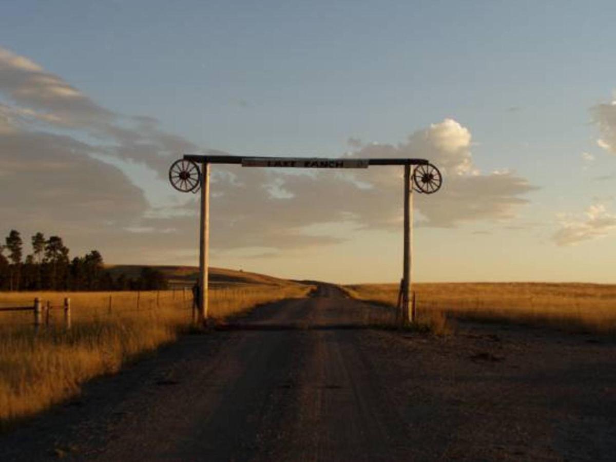 Lake Guest Ranch Villa Devils Tower Exterior foto